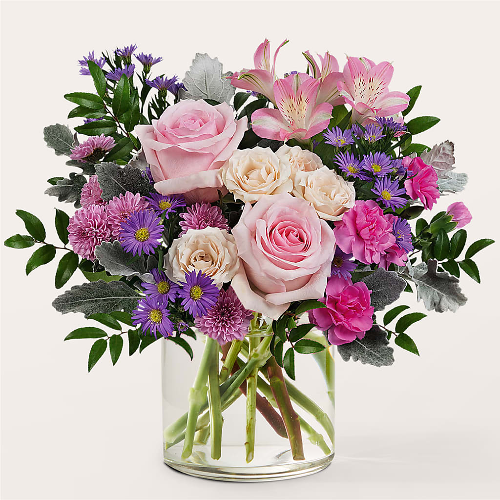 Light as a Feather Bouquet – Seasons Design Studio-fmi, Houston TX